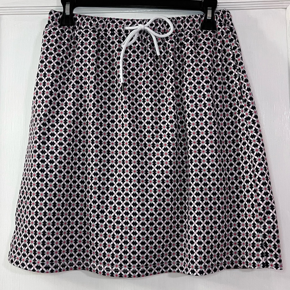Women’s Knee length Culottes with drawstring waist- size Large